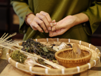 中医治疗图片素材